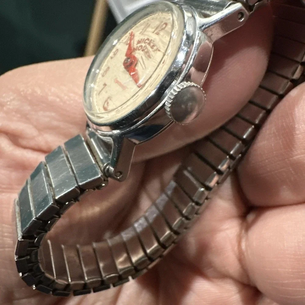 Working VTG Ingersoll Mickey Mouse 24mm Manual‎ Wind watch Unisex Fit 7in Rare